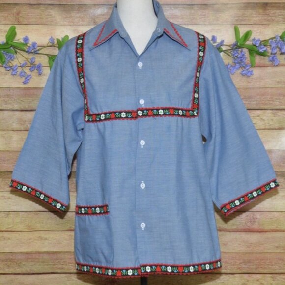 Vintage JC Penney Big Mac Blue Chambray Shirt Ladies M 70s Floral Trim Granny - Picture 1 of 12